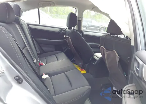 2015 Subaru Legacy 2.5I Premium из США, поврежденный, VIN 4S3BNAC65F3070679